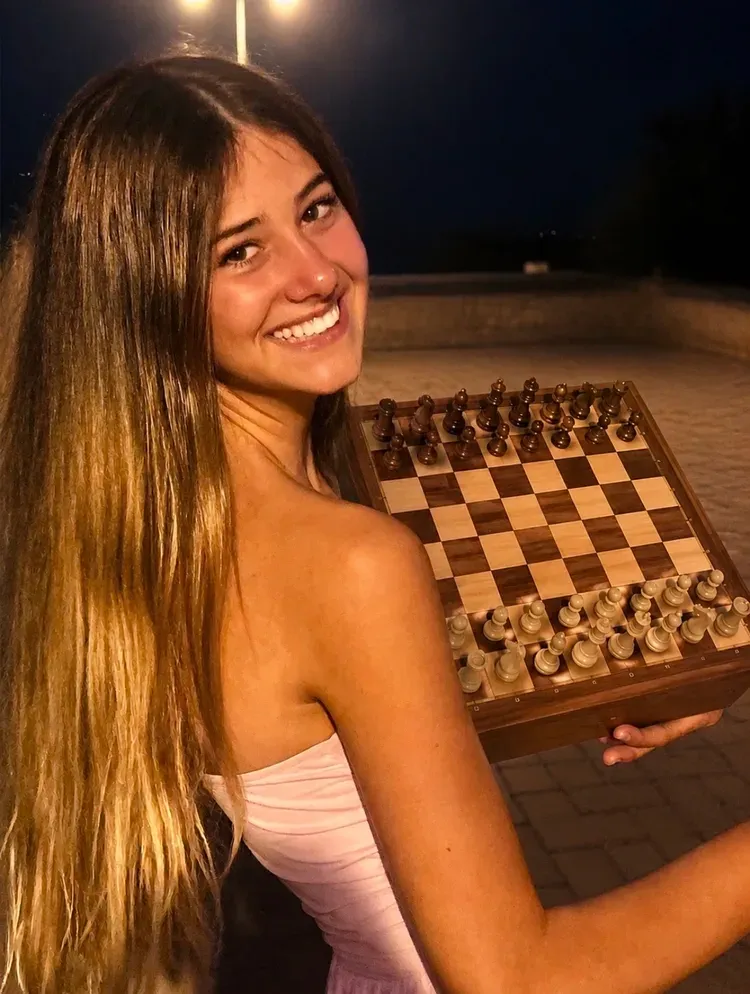 Clio Alessi